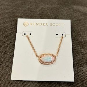 Kendra Scott Rose gold Elisa lux necklace with opal stone
